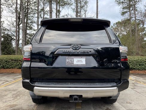 Used 2018 Toyota 4Runner TRD Off-Road image 7