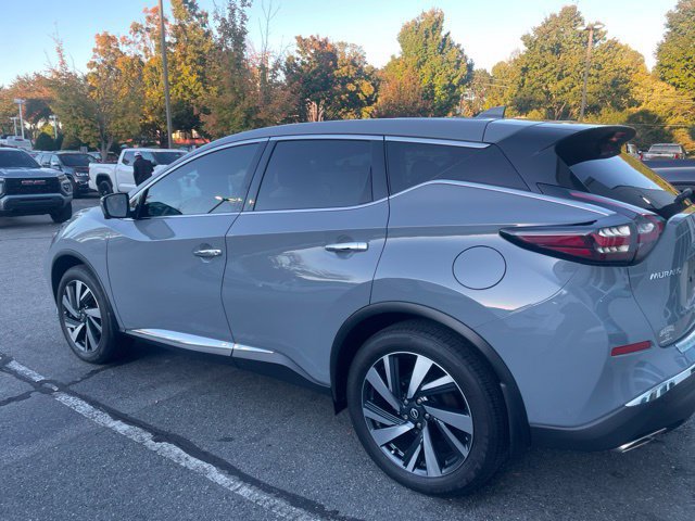 Used 2024 Nissan Murano SL FWD image 2
