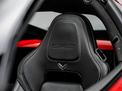 Used 2016 Chevrolet Corvette Z06 w/ 2LZ Preferred Equipment Group image 48