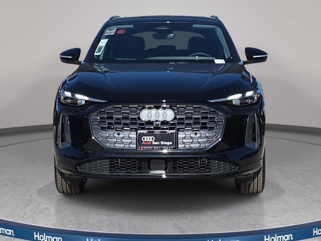 Used 2025 Audi Q5 Premium w/ Convenience Package AWD/4WD image 3