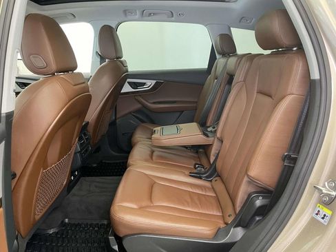 Used 2018 Audi Q7 2.0T Premium Plus w/ Premium Plus Package AWD/4WD image 19