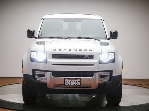 Used 2023 Land Rover Defender 90 S AWD/4WD image 6