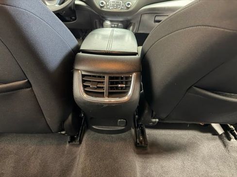 Used 2020 Chevrolet Malibu LT FWD image 27