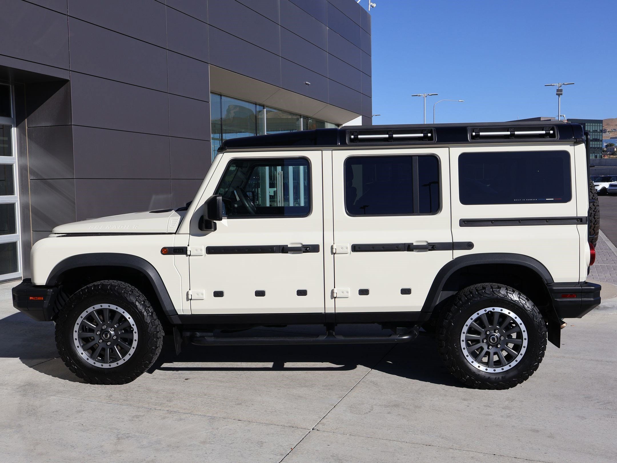 Used 2024 INEOS Grenadier Station Wagon AWD/4WD image 9