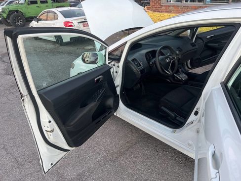 Used 2010 Honda Civic LX-S image 10