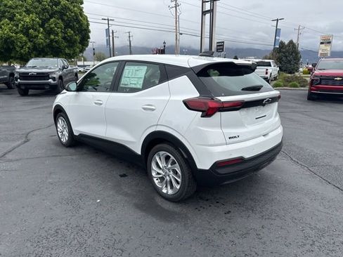 New 2027 Chevrolet Bolt LT FWD image 5