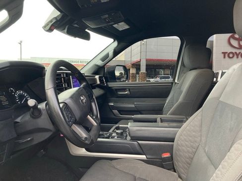 Used 2025 Toyota Tundra SR5 image 10