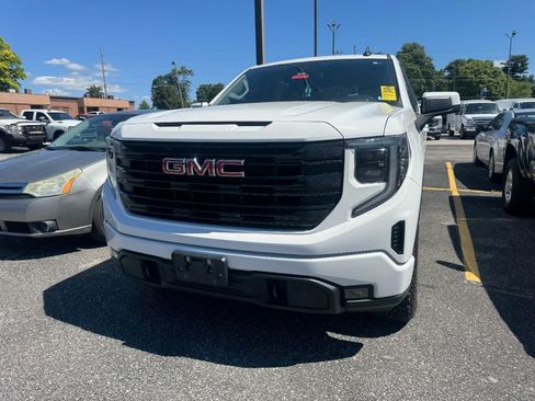 Used 2022 GMC Sierra 1500 Elevation AWD/4WD image 5