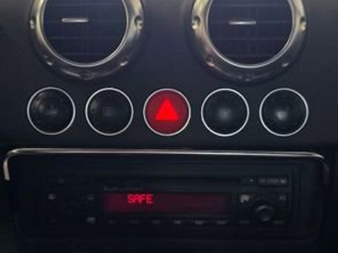 Used 2003 Audi TT 1.8T image 17