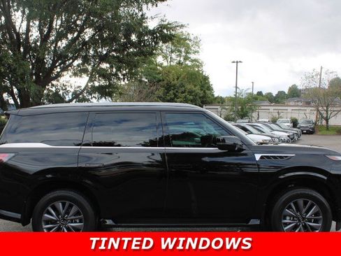 Used 2025 INFINITI QX80 Pure w/ Cargo Package image 6