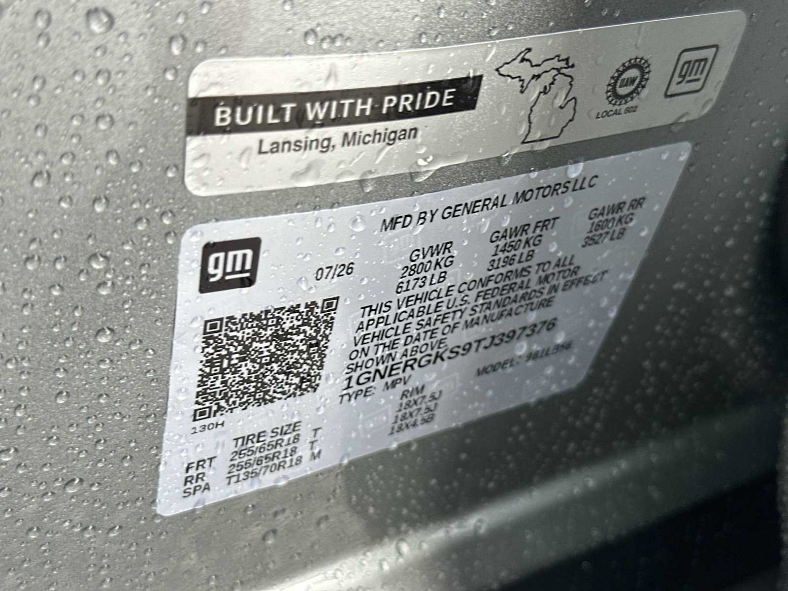 New 2026 Chevrolet Traverse LT w/ LPO, Floor Liner Package FWD image 27