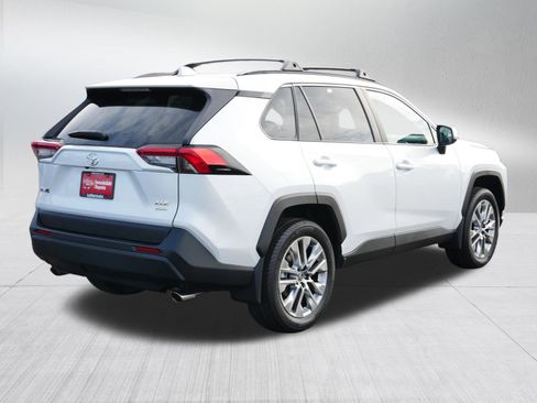 Certified 2025 Toyota RAV4 XLE Premium image 7