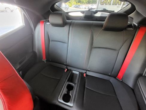 Used 2017 Honda Civic Type R image 10