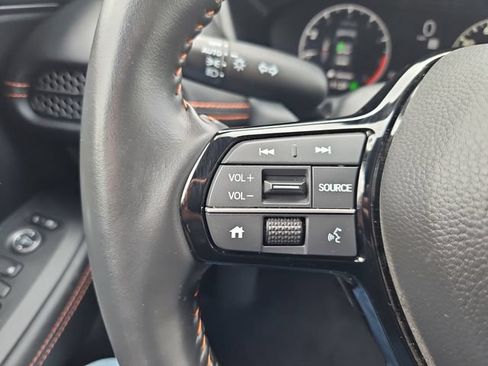 Certified 2025 Honda HR-V Sport image 15