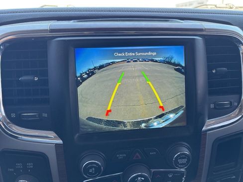 Used 2018 RAM 2500 Laramie w/ Off Road Package image 17