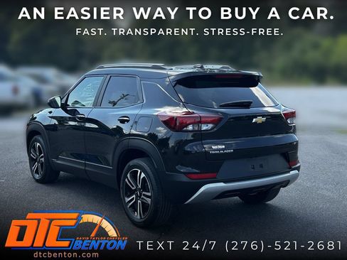 Used 2023 Chevrolet TrailBlazer LT w/ Convenience Package FWD image 7