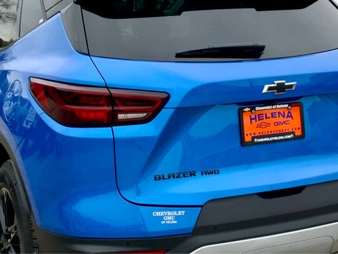New 2025 Chevrolet Blazer LT w/ Midnight/Sport Edition image 14
