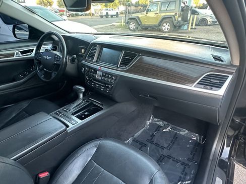 Used 2018 Genesis G80 3.8 w/ Option Group 02 RWD image 13