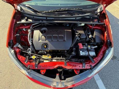 Used 2016 Toyota Corolla LE image 22