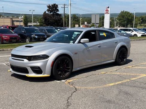Used 2022 Dodge Charger Scat Pack RWD image 1