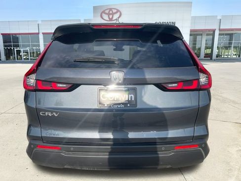 Used 2025 Honda CR-V EX-L image 4