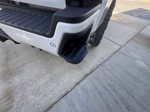 Used 2023 Ford F250 Limited w/ FX4 Off-Road Package image 34