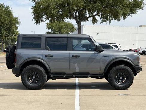 Used 2024 Ford Bronco Wildtrak AWD/4WD image 3