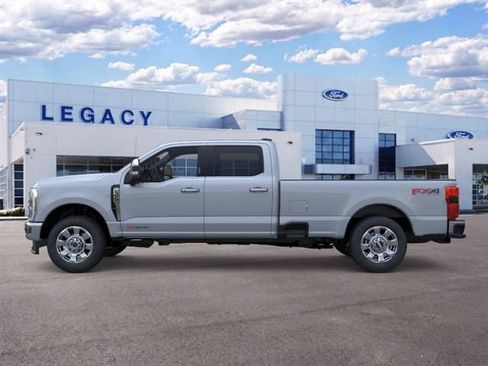 New 2026 Ford F350 Lariat w/ Lariat Premium Package AWD/4WD image 3