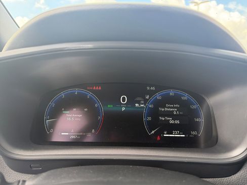 Certified 2026 Toyota Corolla SE w/ SE Package FWD image 21