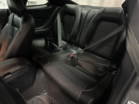 Used 2022 Ford Mustang GT Premium RWD image 36
