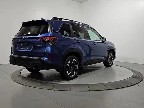 New 2026 Subaru Forester Touring AWD/4WD image 5