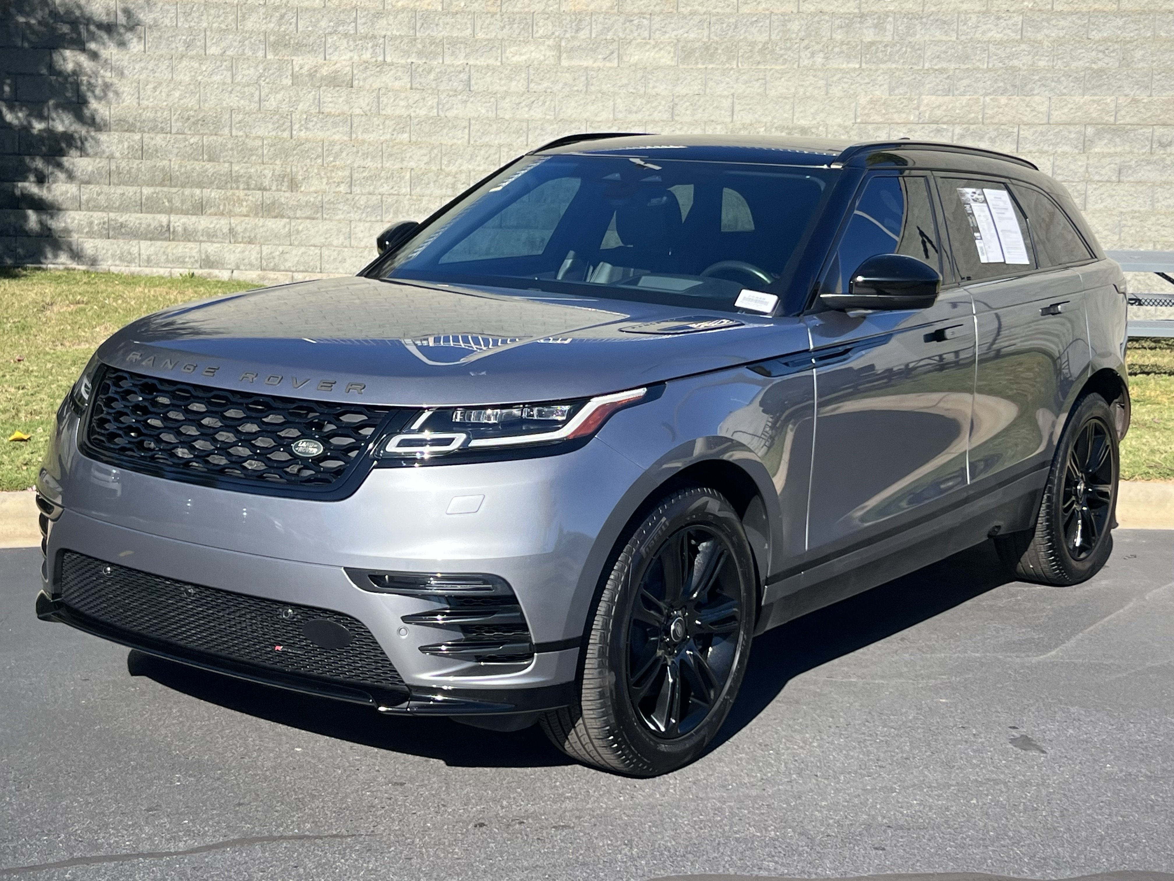 Certified 2023 Land Rover Range Rover Velar R-Dynamic S AWD/4WD image 2