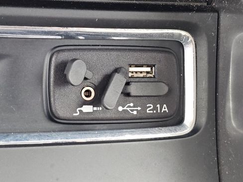 Used 2019 Subaru Ascent Premium AWD/4WD image 14