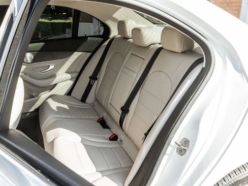 Used 2017 Mercedes-Benz C 300 4MATIC Sedan image 28