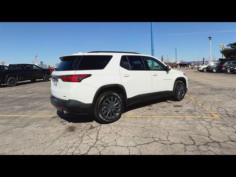 Certified 2023 Chevrolet Traverse RS image 32