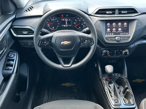 Used 2023 Chevrolet TrailBlazer LT image 15
