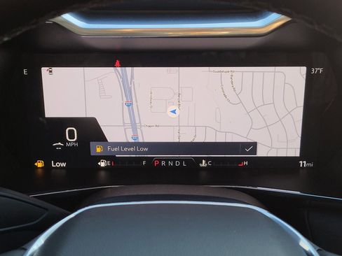 New 2026 GMC Canyon Elevation w/ Convenience Package image 13