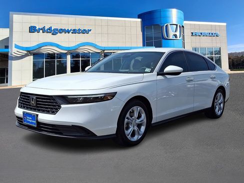 Used 2024 Honda Accord LX image 3