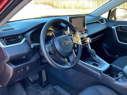 Used 2025 Toyota RAV4 LE image 14