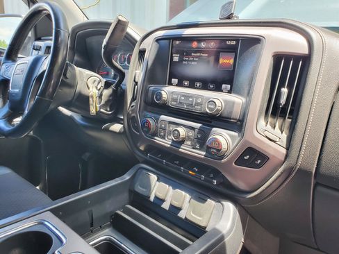 Used 2014 GMC Sierra 1500 SLE w/ All-Terrain Package AWD/4WD image 27