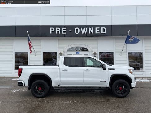 Used 2021 GMC Sierra 1500 AT4 w/ AT4 Value Package image 4