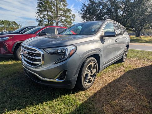Used 2020 GMC Terrain SLT w/ Preferred Package image 5