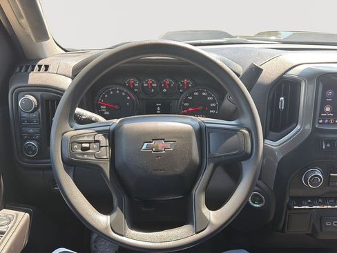Used 2024 Chevrolet Silverado 1500 Custom Trail Boss AWD/4WD image 16