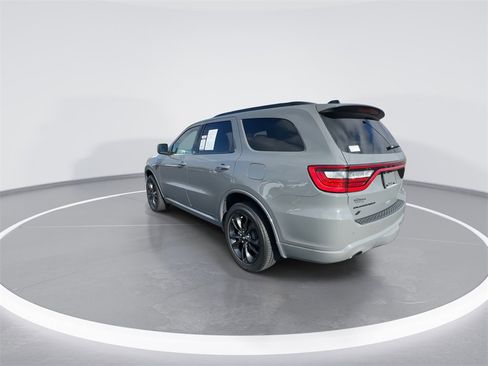 Used 2025 Dodge Durango GT w/ Blacktop Package image 6