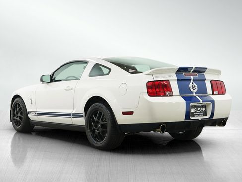 Used 2007 Ford Mustang Shelby GT500 RWD image 3