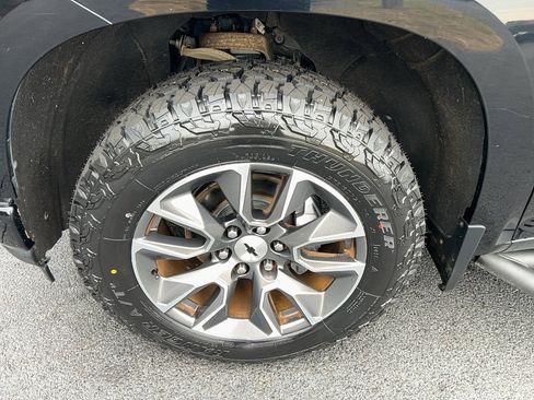 Used 2019 Chevrolet Silverado 1500 RST w/ All-Star Edition image 9