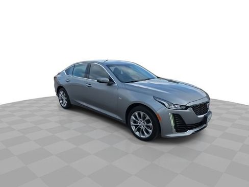 Used 2023 Cadillac CT5 Luxury image 2