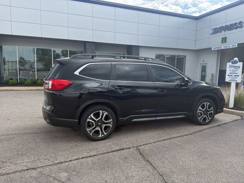 Certified 2024 Subaru Ascent Limited w/ Technology Package AWD/4WD image 7