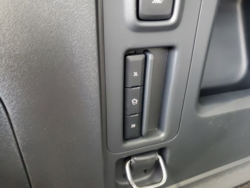 New 2025 Lincoln Navigator L Black Label image 34