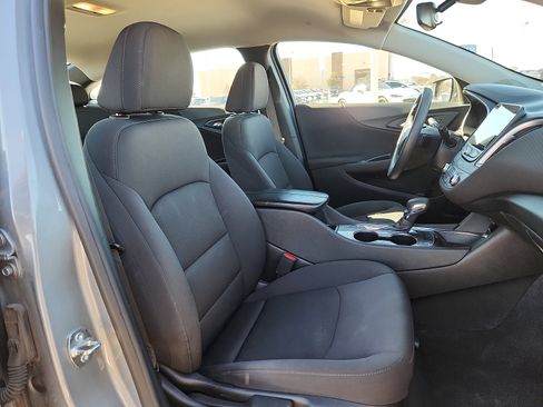 Used 2023 Chevrolet Malibu LT image 15